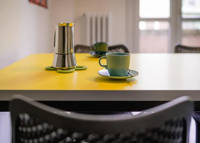 700mstazionecentraleampio Trilocale Con 2balconi