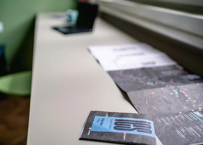 Appartement 700mstazionecentraleampio Trilocale Con 2balconi Triëst